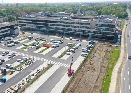 D820F530-A9A4-4717-926F-3672004E8BE4