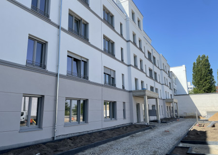 1E356100-79CE-4773-B6C1-EC0DEEFD8102