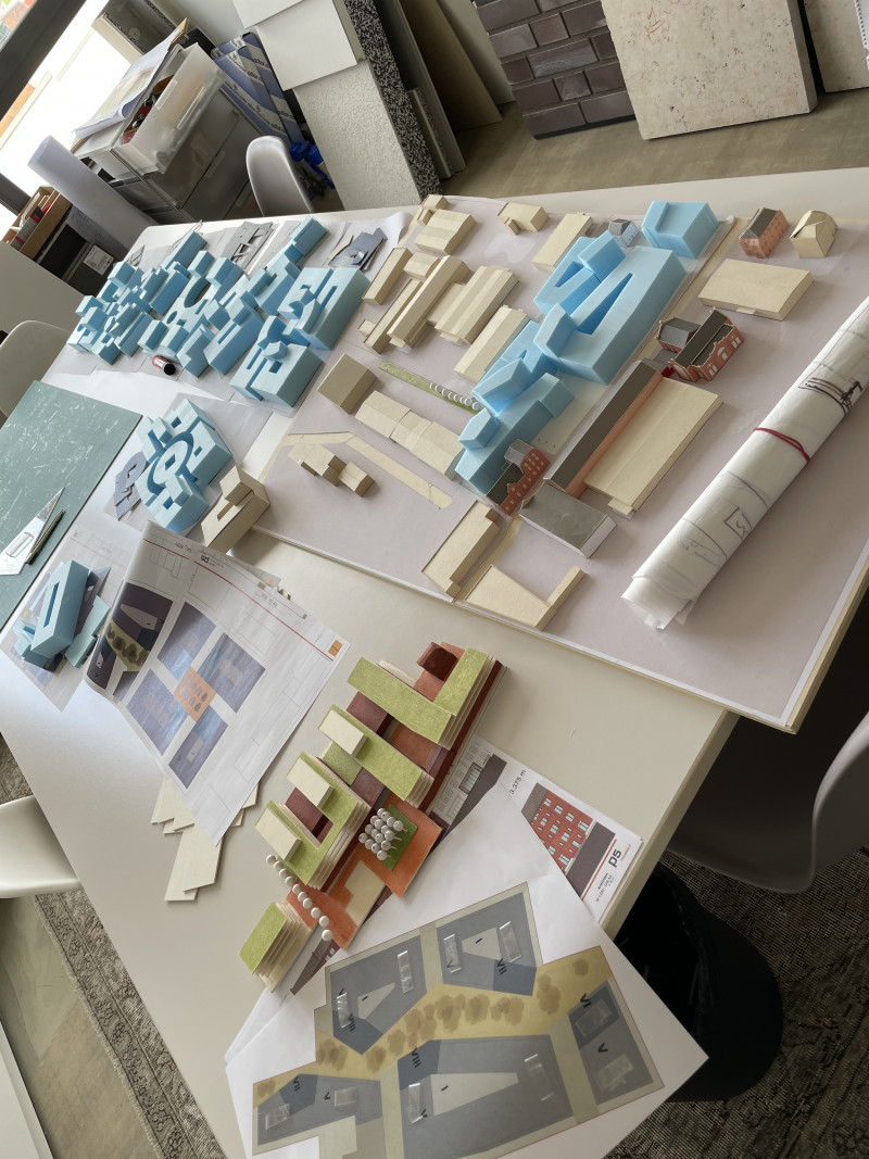 5cc300da-809b-42e8-941d-a6acb5addd9a