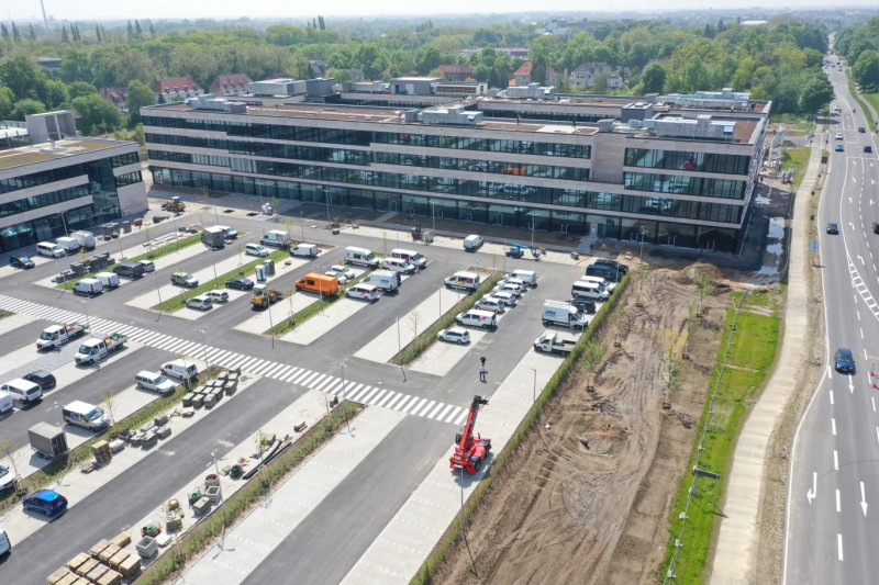 d820f530-a9a4-4717-926f-3672004e8be4