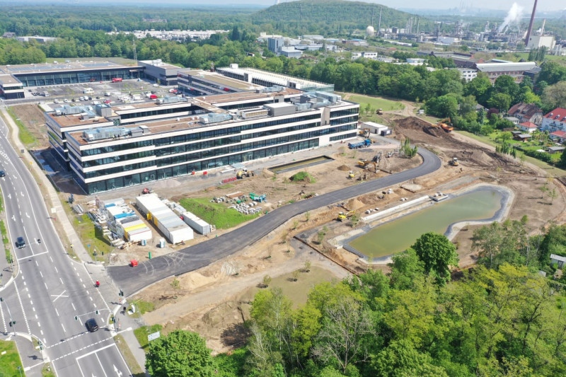 e98b287e-d151-49ae-a857-c8e7dd88954c