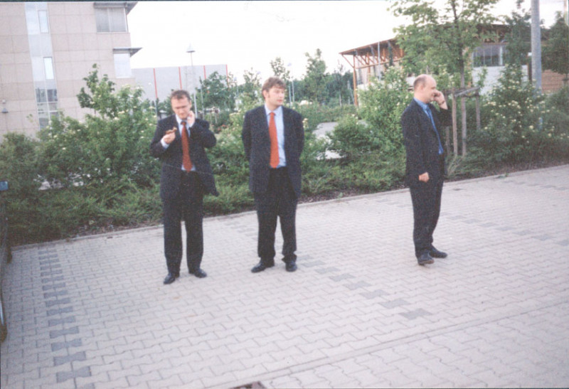 62371876-bbef-4200-ae84-e1147d095c9b