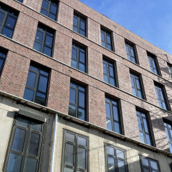 1E3B0678-9DDB-4359-B186-FC83A31E554D