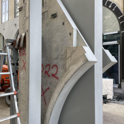 5BB805EB-7662-4173-8305-0DC9BE7B5F45