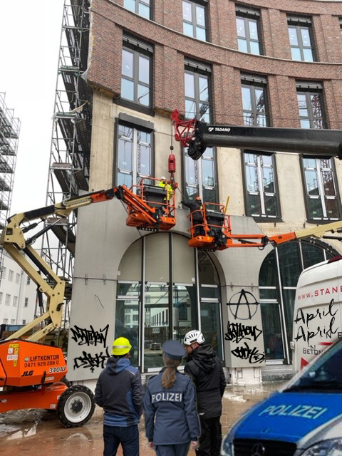 8177d652-7c7c-4107-a2ec-9774673e515f